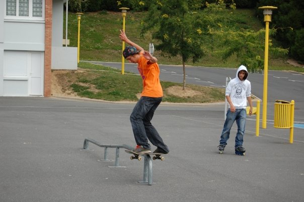 Alex en boardslide